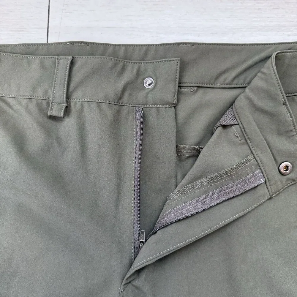 The North Face Men's Paramount Shorts Size 40 Moss Green Casual Hiking Climbing